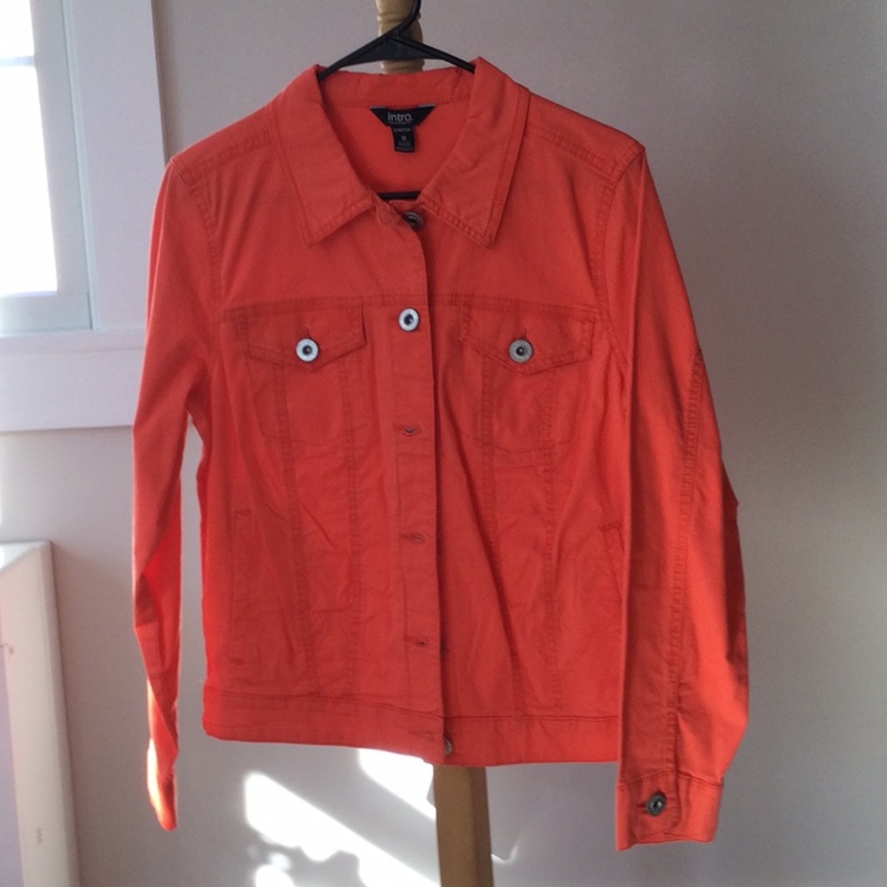 Intro. jacket (Casual Elegance)